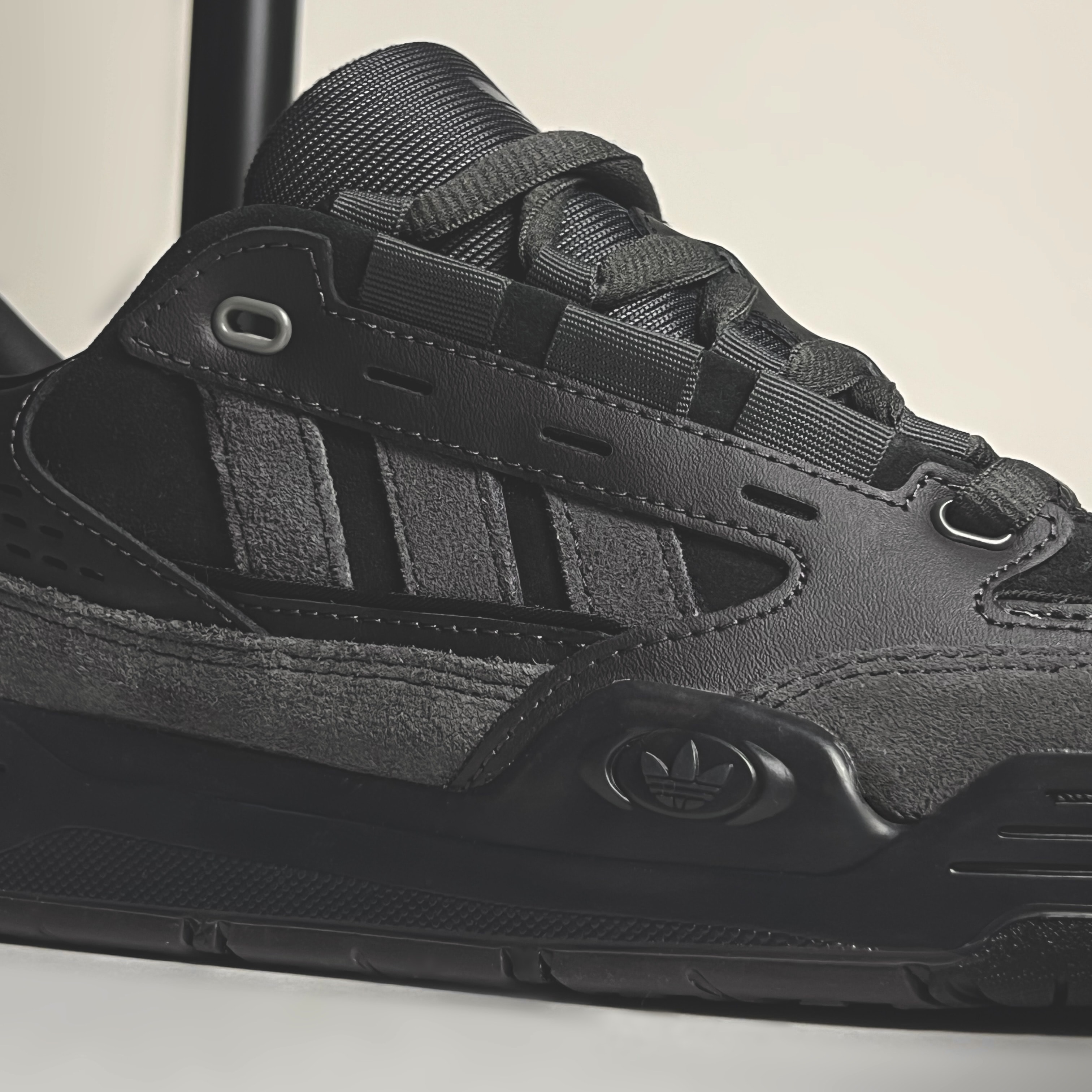 Tênis Adidas Taekwondo Lace Supcol Cblack Owhite Jp8132 | Espaço