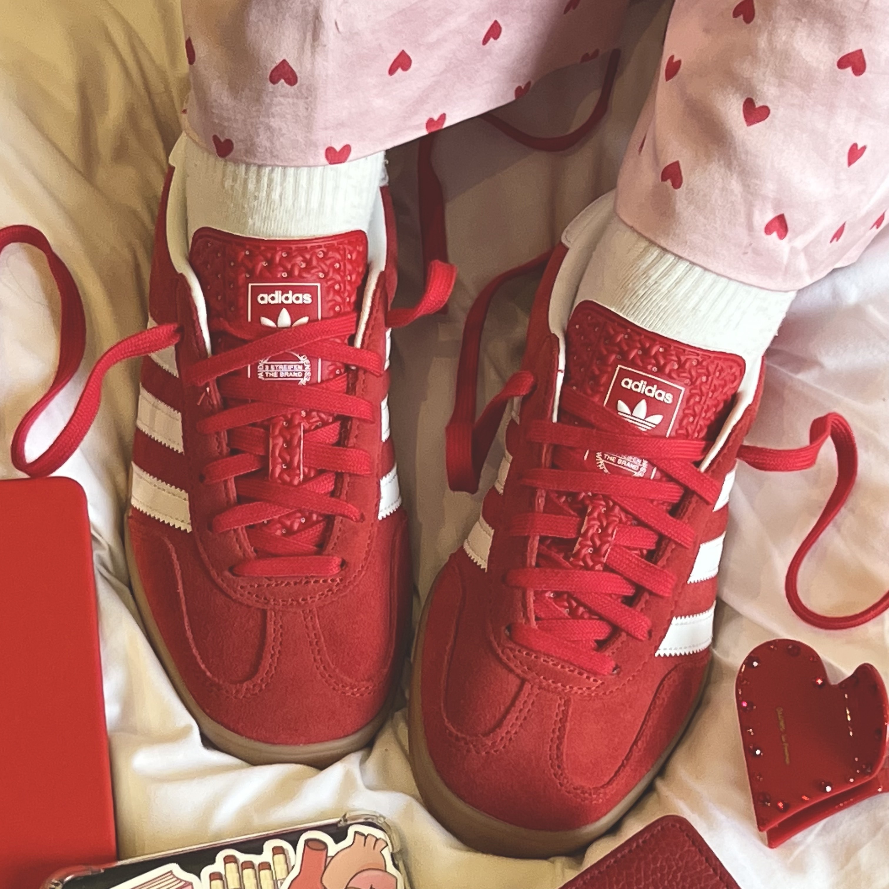 Tênis Adidas Gazelle Indoor Vermelho Ji2063 | Espaço.con SNEAKERS