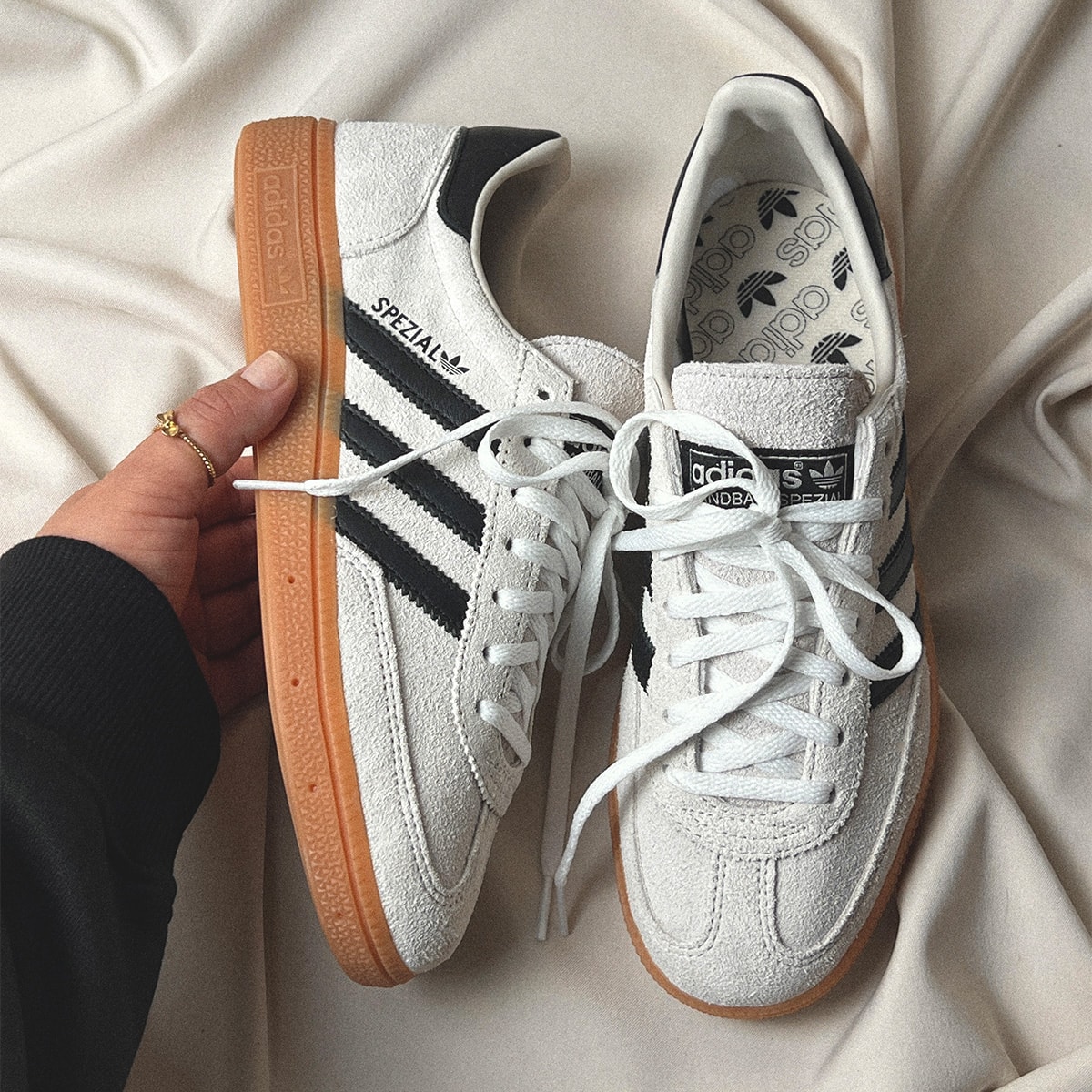 Tênis Adidas Handball Spezial Alumina Core Black If6562 | Espaço