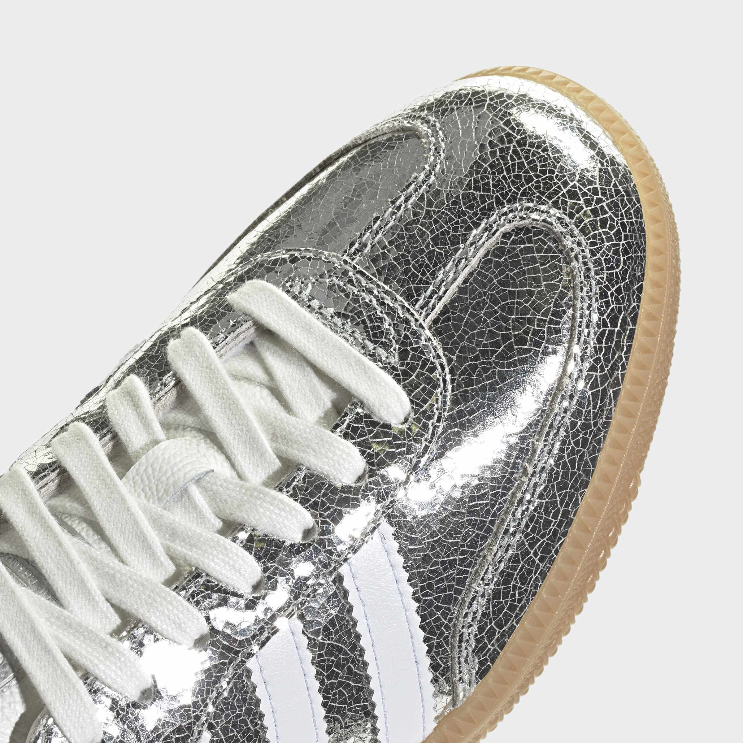 adidas SAMBA OG W JR0035 シルバー 25cm Tênis Adidas Samba Silver Metallic OG Jr0035 | Espaço.con SNEAKERS