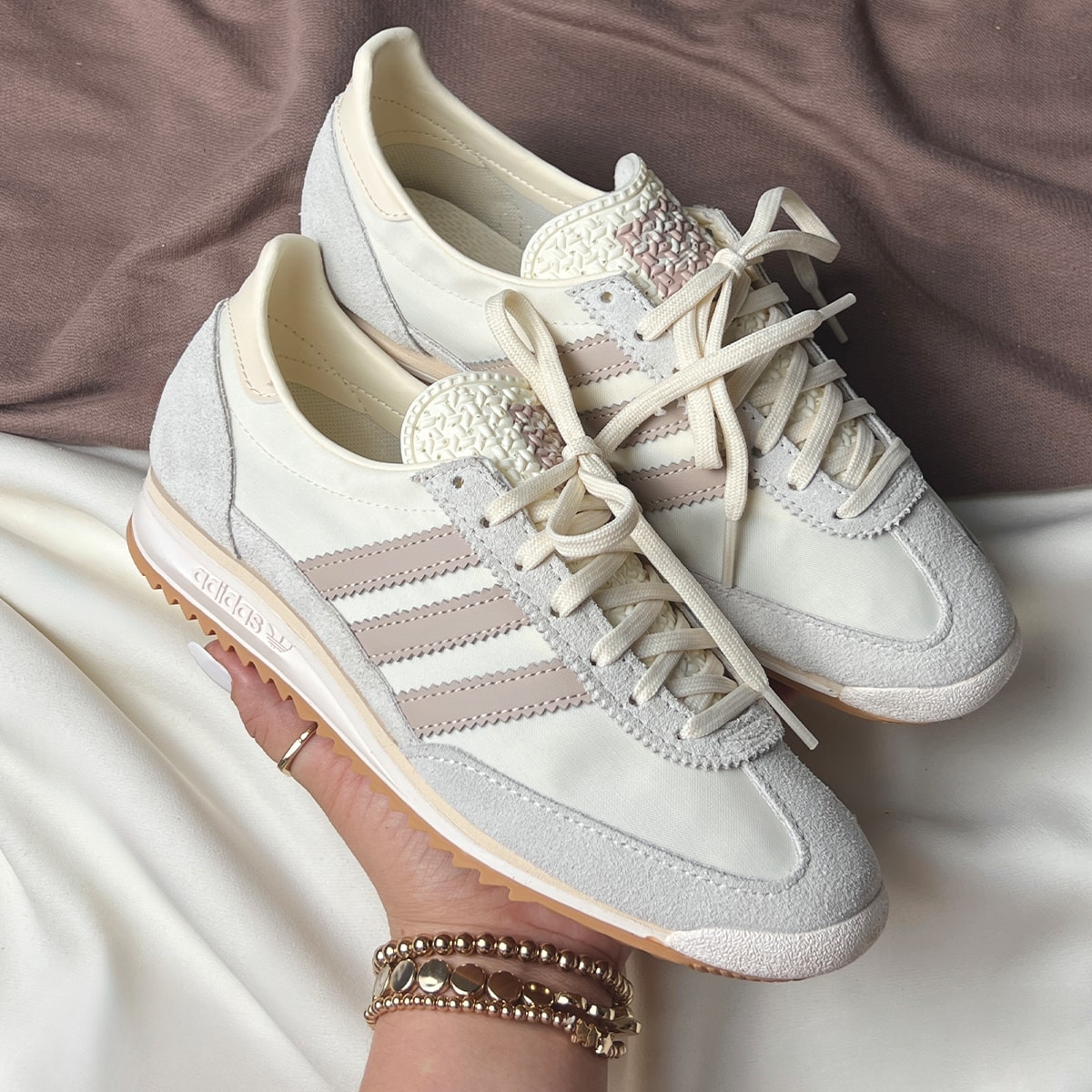 Tênis Adidas SL 72 OG Off White Bege Jh7394 | Espaço.con SNEAKERS