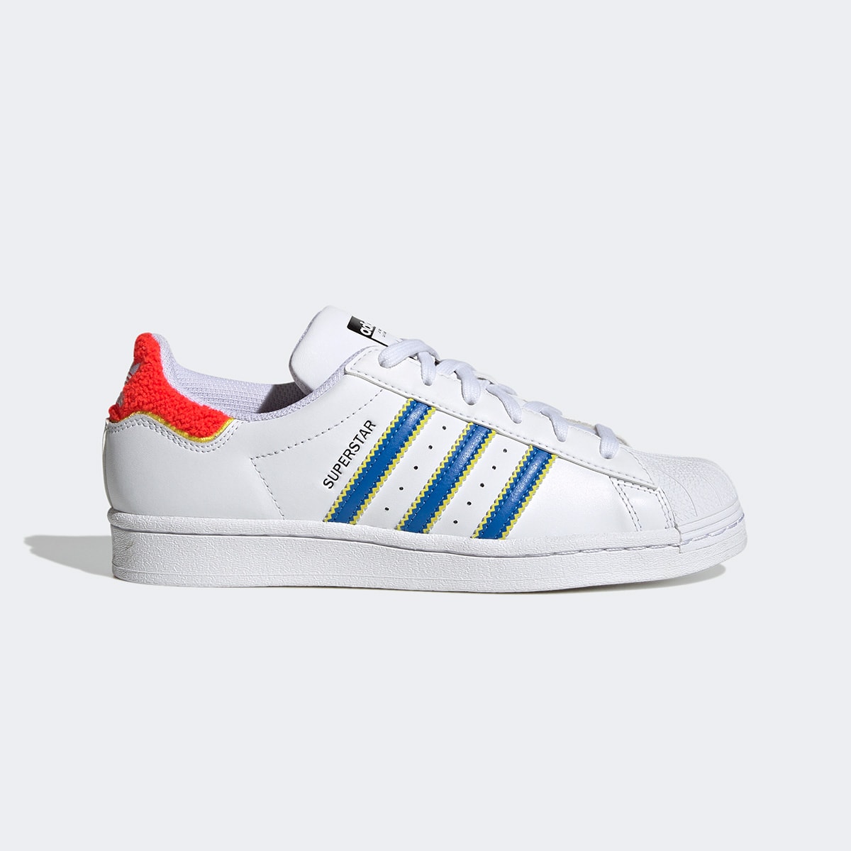 Adidas superstar store branco e azul