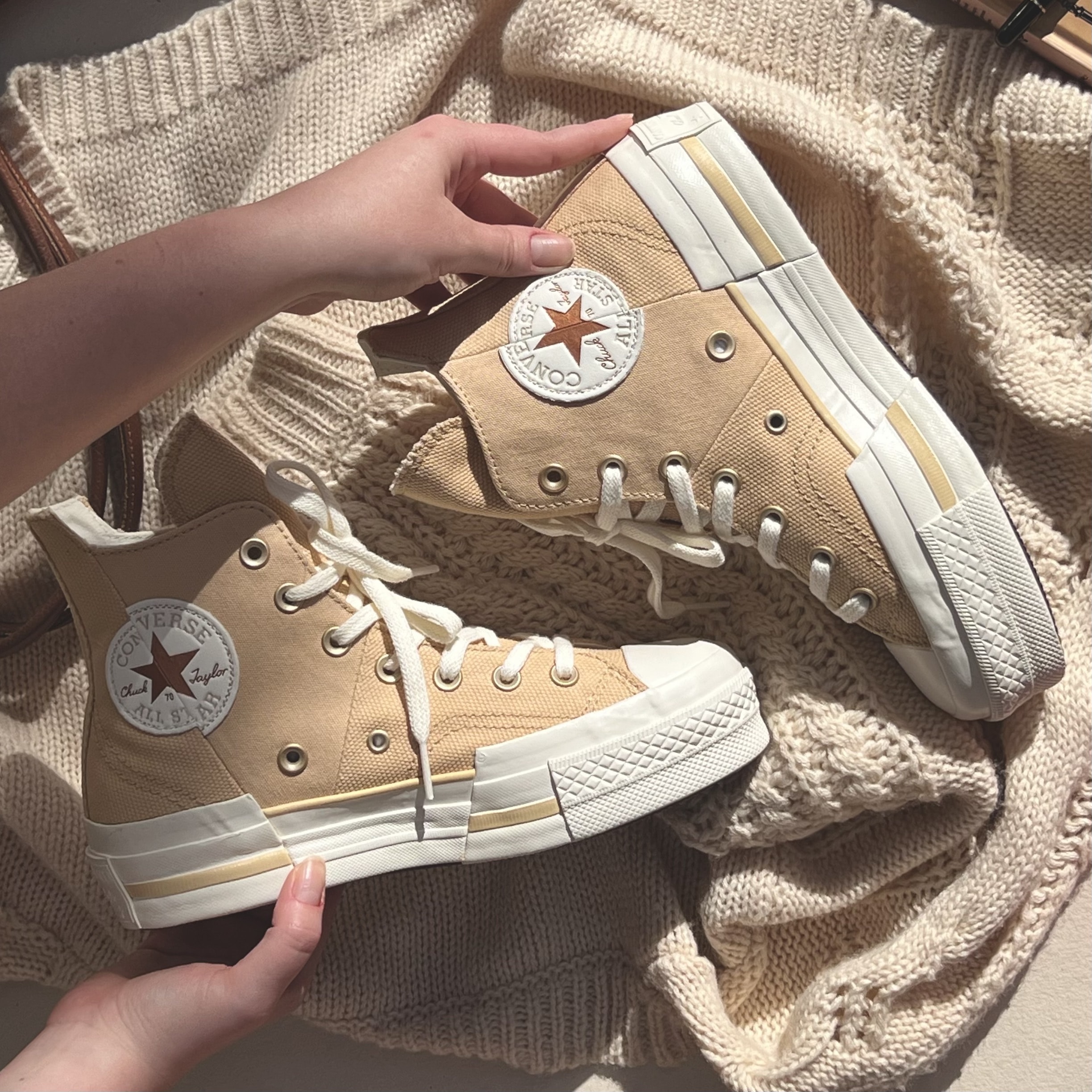 Tênis Converse Chuck 70 Plus Xhi Black Light Gold A09381c | Espaço