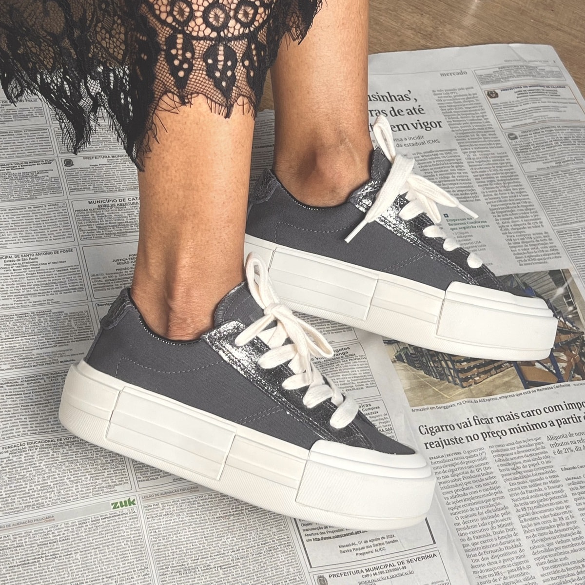 Tênis Converse Chuck Taylor All Star Pretty Patina Grafite Escuro
