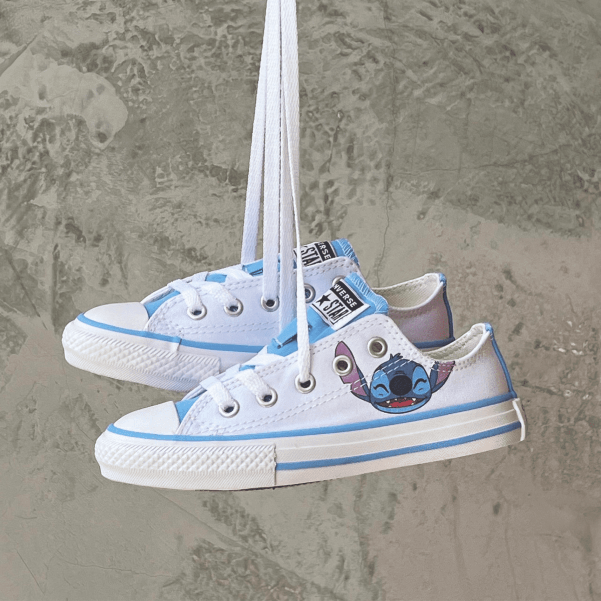 スティ⭐︎ Tênis Converse Kids Chuck Taylor All Star Side Zip Disney