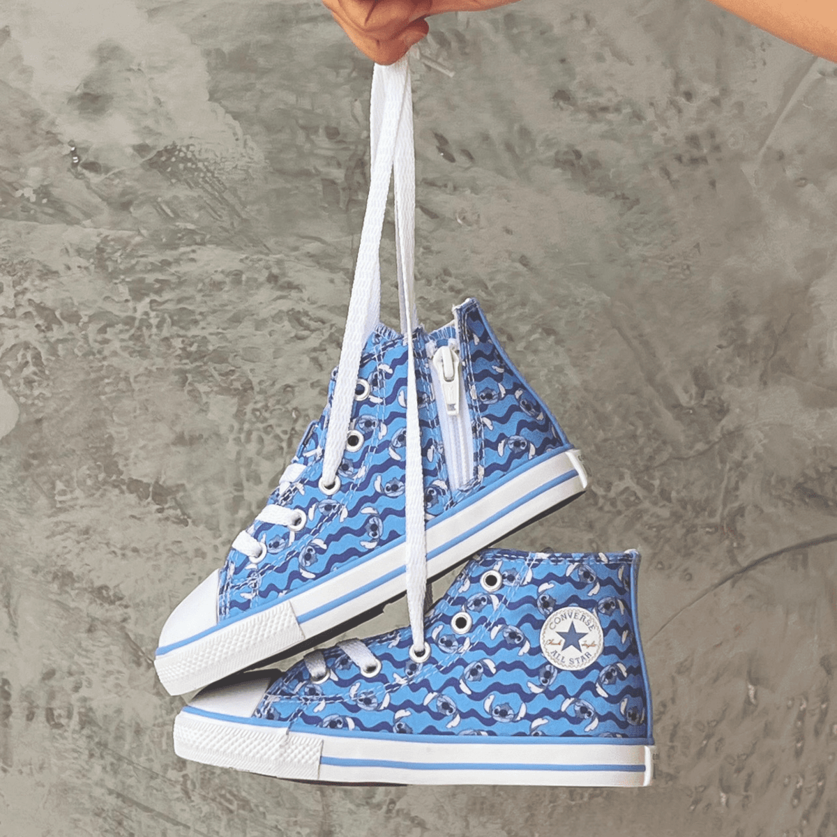 スティ⭐︎ Tênis Converse Kids Chuck Taylor All Star Side Zip Disney