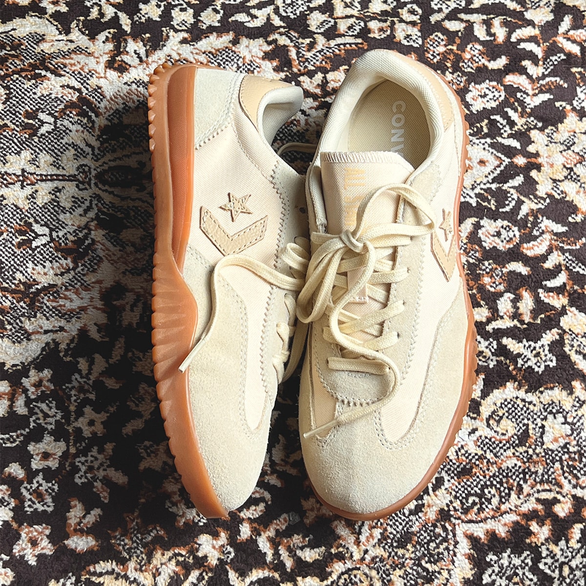 Tênis Converse Run Star Trainer Seasonal Amarelo Nude Bege