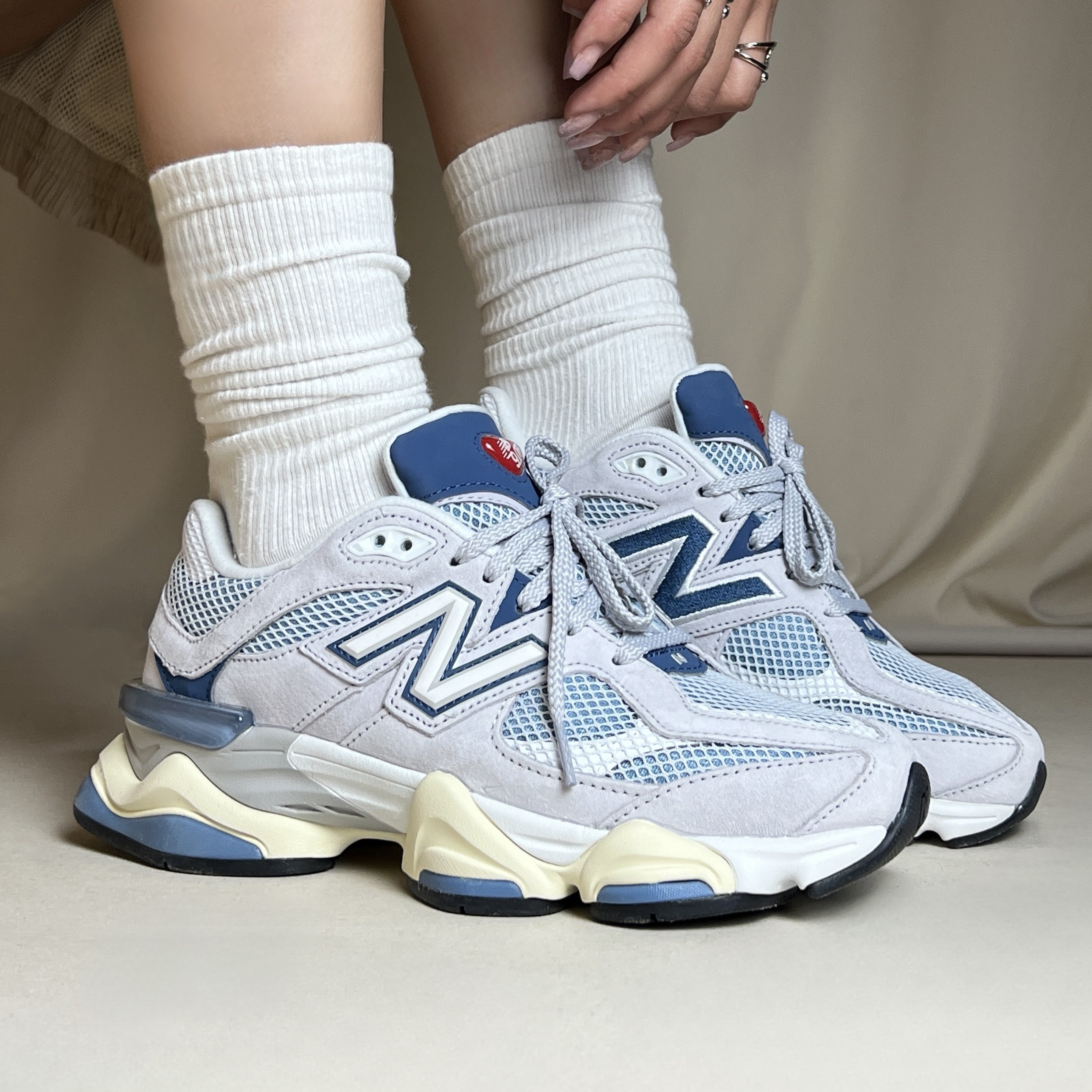 Tênis New Balance 9060 Cinza Marinho U9060psc | Espaço.con