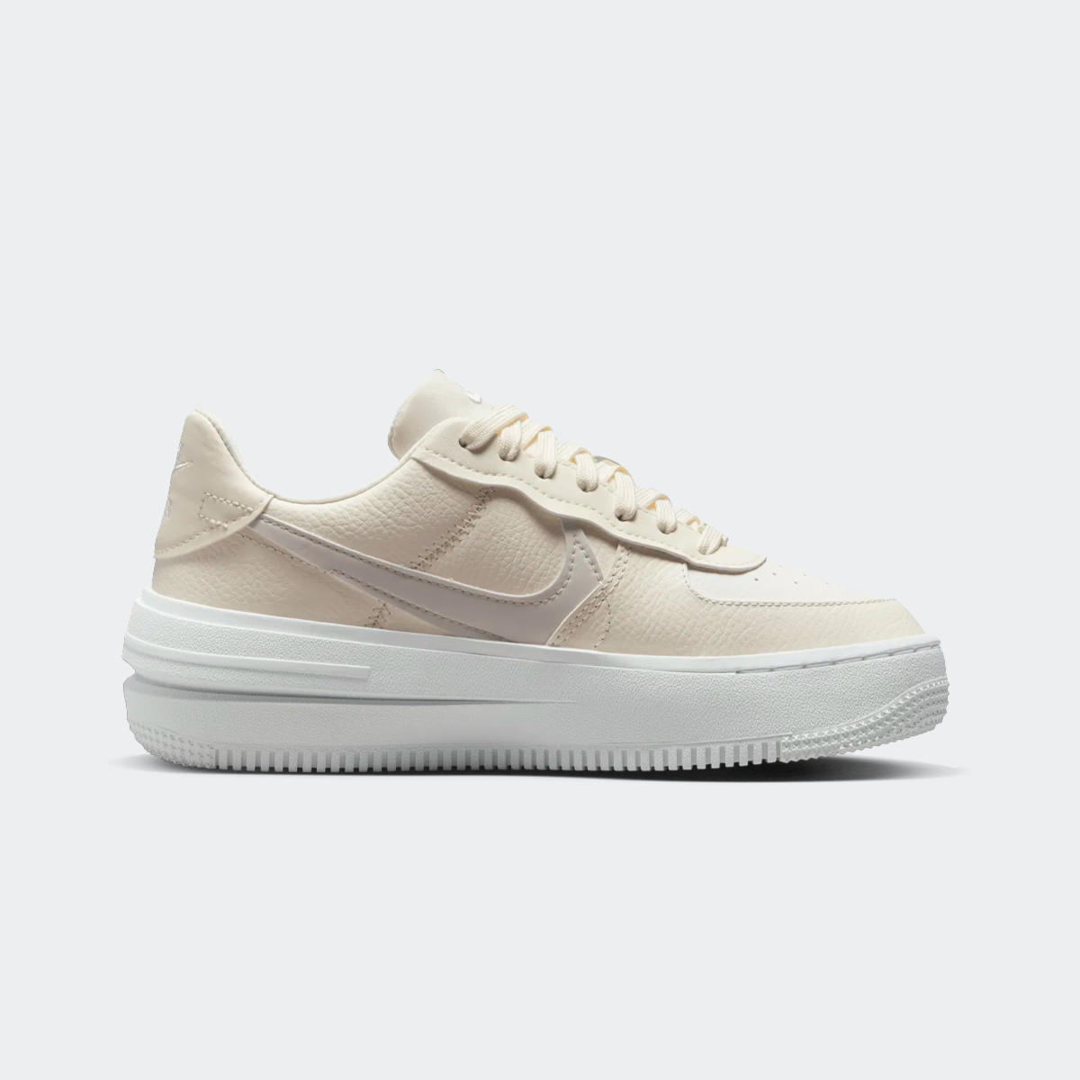 Tênis Nike Air Force 1 Plt.af.orm Pale Ivory Pale Blanc Sommet