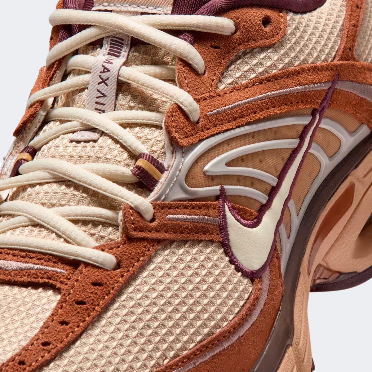 Tênis Nike Air Max Moto 2K Marrom Iq3410-281 | Espaço.con SNEAKERS