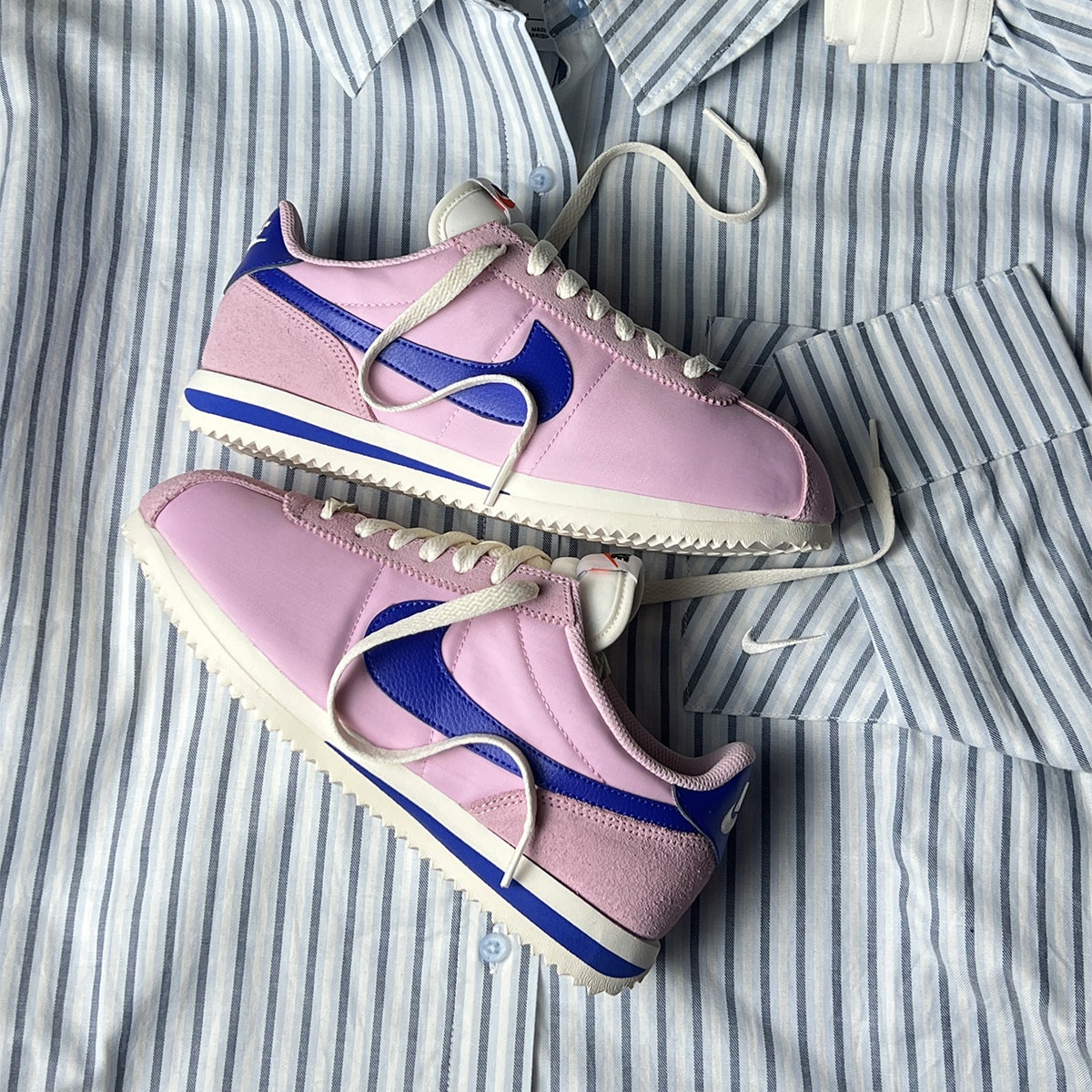 紫虎⁠✧ Tênis Nike Cortez Lilas Azul Dz2795-607 | Espaço.con SNEAKERS & Co.