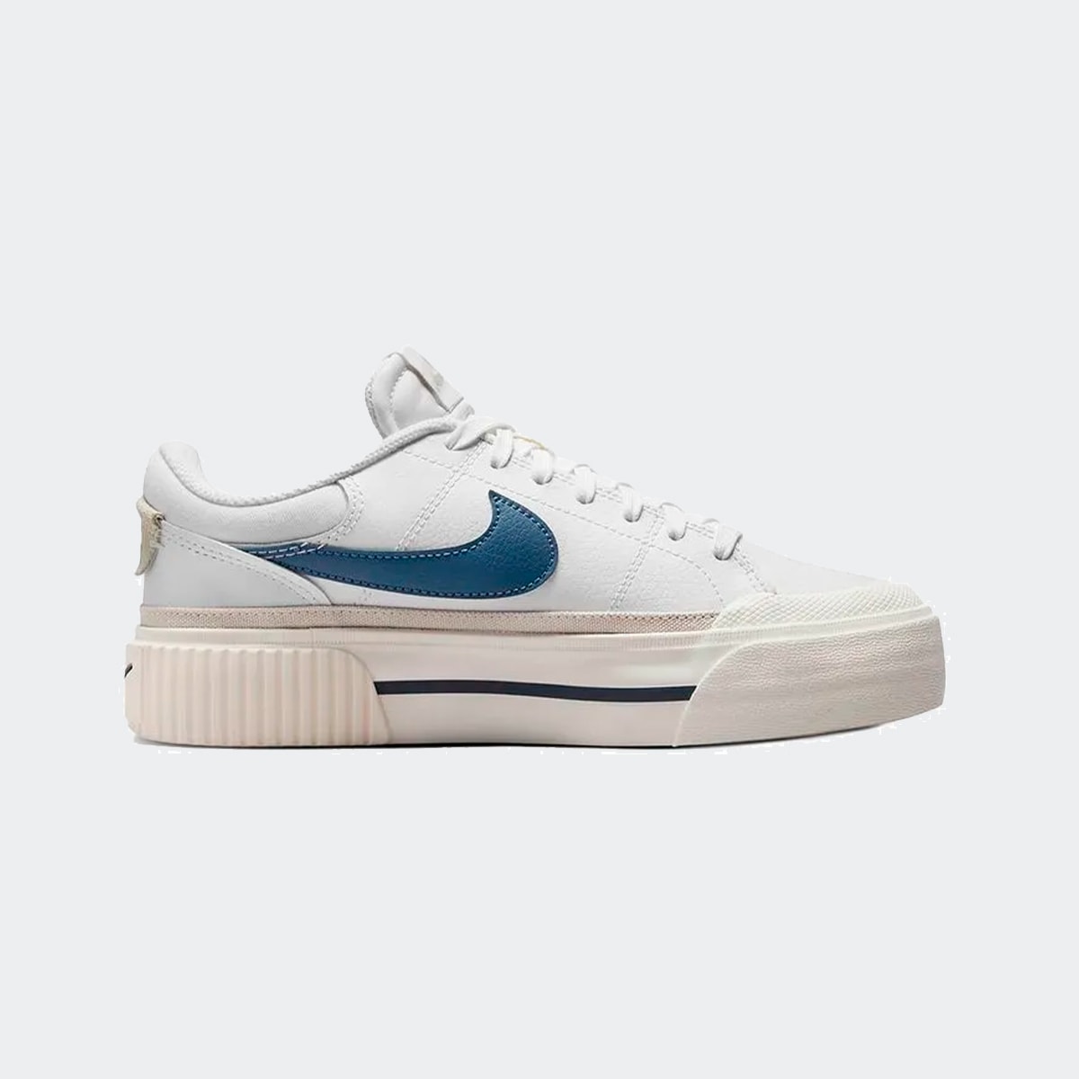 Nike hotsell shoes court