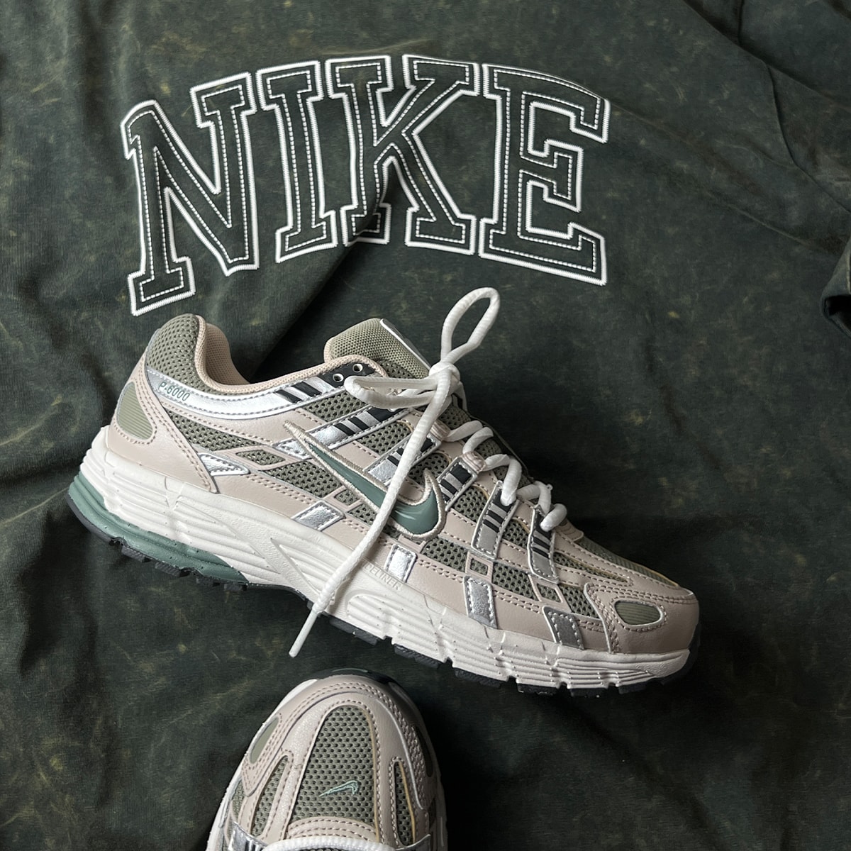 Tênis Nike P-6000 Cinza Verde Cd6404-203 | Espaço.con SNEAKERS & Co.