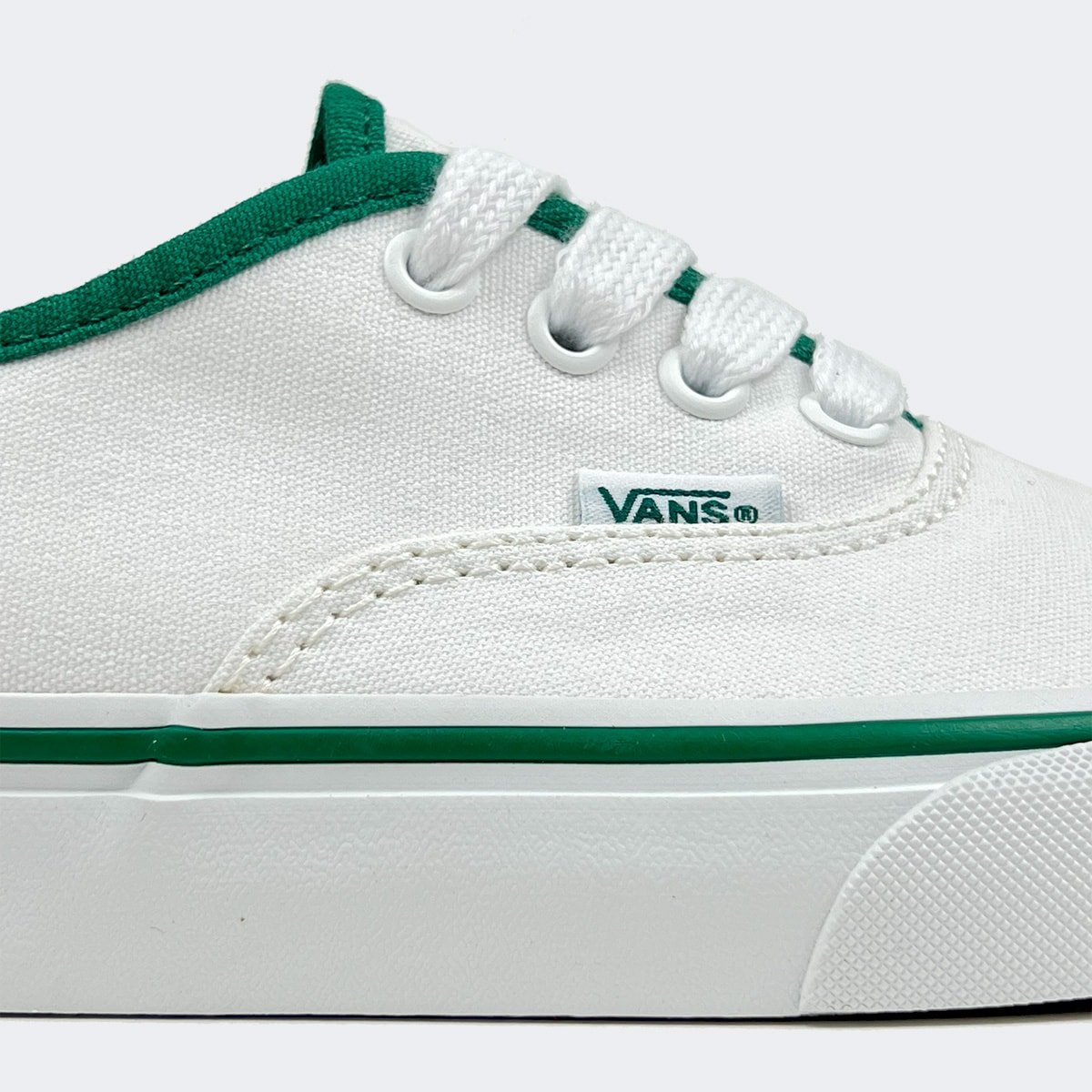 TÊNIS VANS AUTHENTIC CANVAS POP WHITE GREEN VN0A2Z3ZWGR