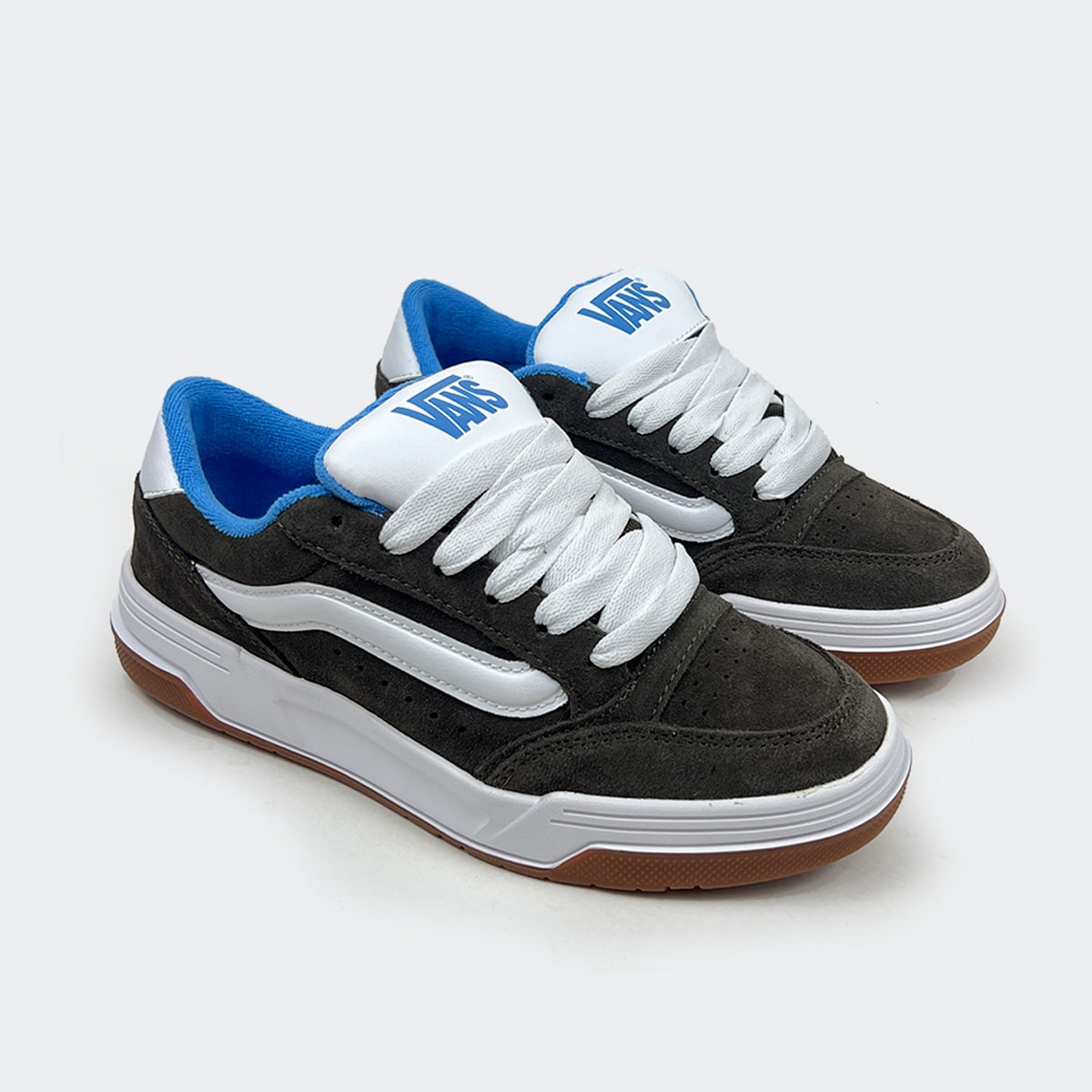 image_ec50f95c-fade-4124-b03f-1562e05de9ed