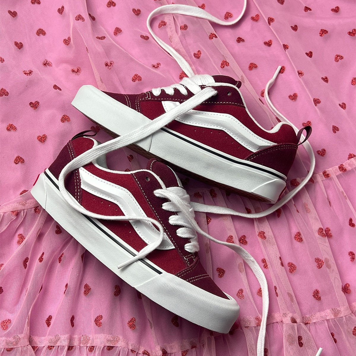 Tênis Vans Knu Skool Color Theory Bordeaux Vn000d22brd | Espaço